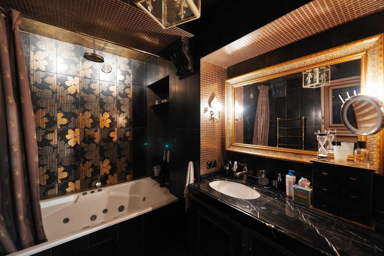 So Fashionable Apartment In The Heart Of Minsk Luaran gambar