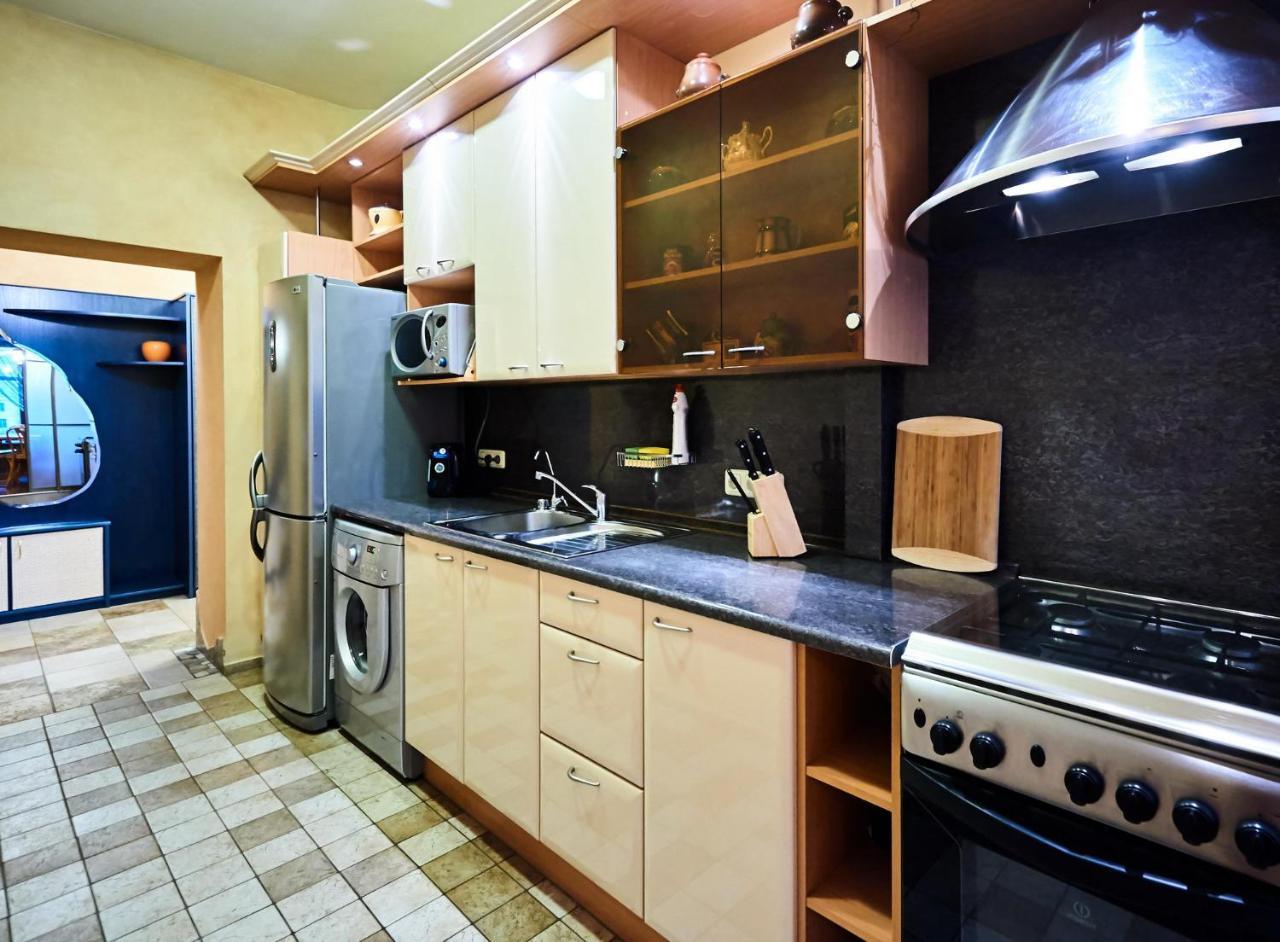 So Fashionable Apartment In The Heart Of Minsk Luaran gambar